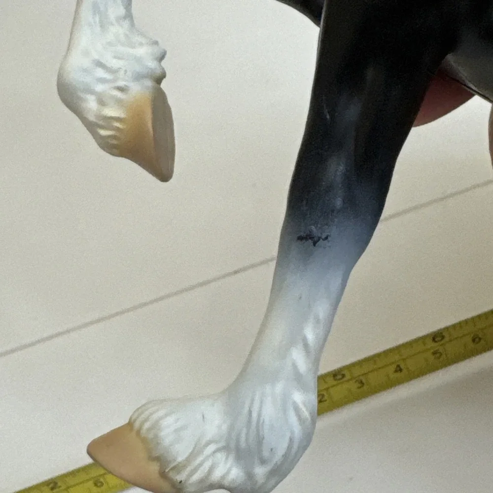 Breyer® Paddock Pals toy horse figure (8 x 7 Inch) - 